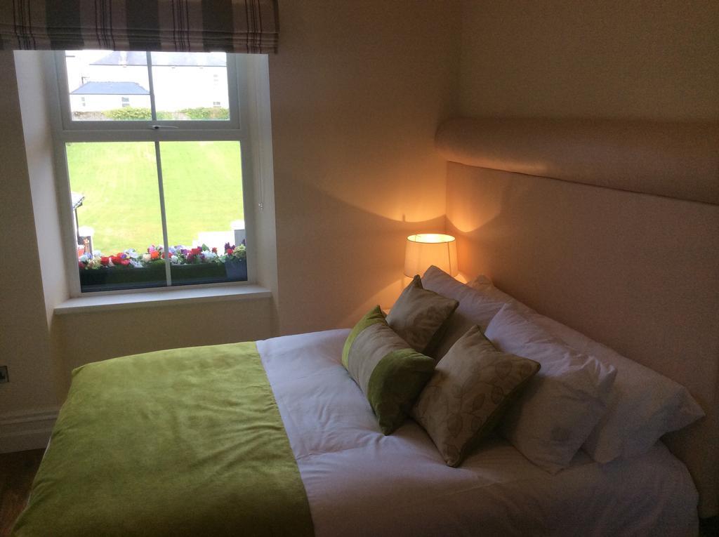 St Columbs House Bed and Breakfast Buncrana Eksteriør billede