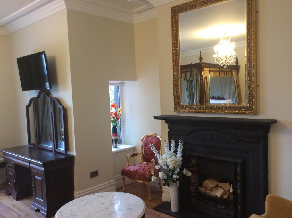 St Columbs House Bed and Breakfast Buncrana Eksteriør billede